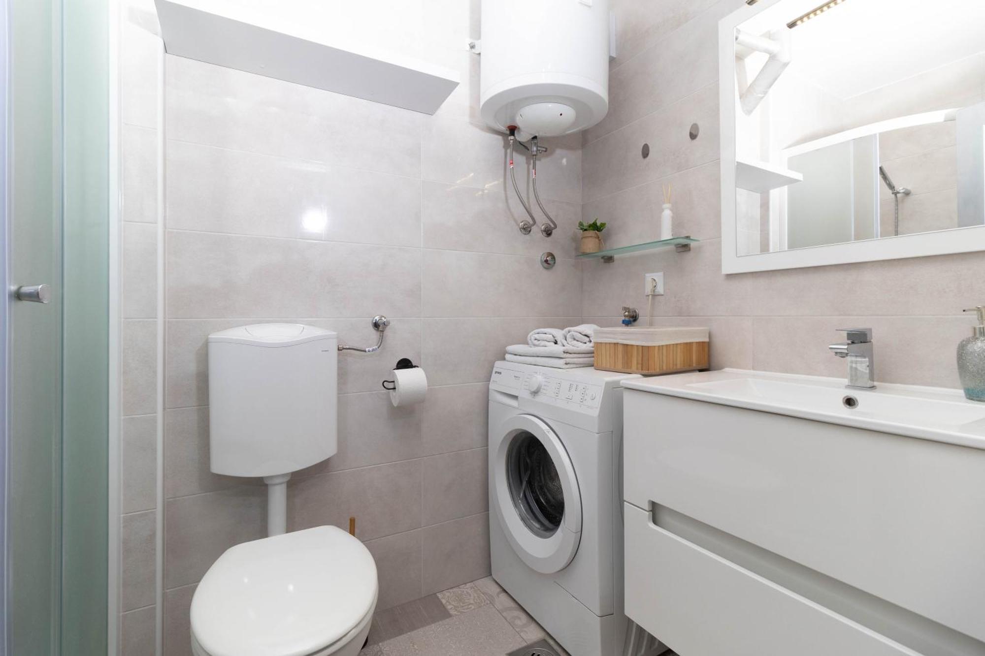 Apartman Ante Vinkovci Exterior foto